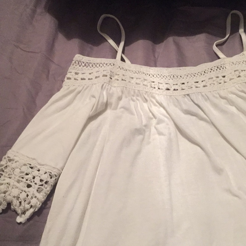 NWOT Off Shoulder Lace Top